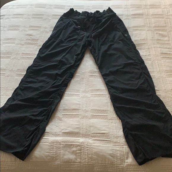 Lululemon Nylon Pants - Picture 1 of 4